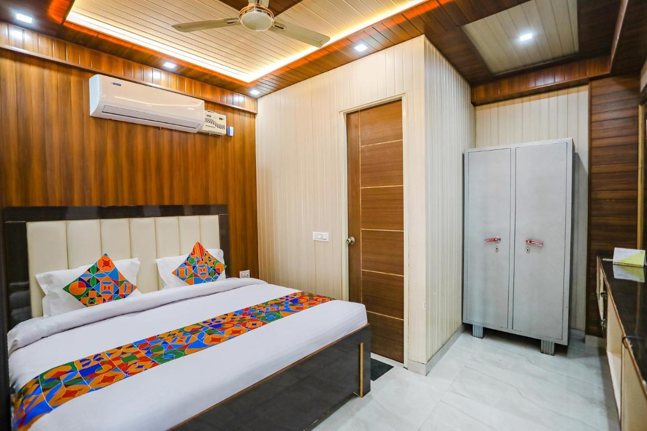 Fabhotel Jms Residency Dehradun Eksteriør billede